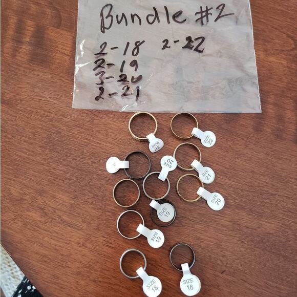 RINGS lot 11 nwt stainless steel‎ rings various patterns and colors 18… - Picture 3 of 3